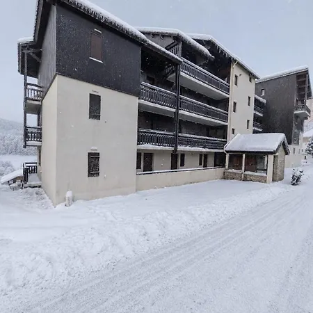Apartment La Cachette Des Loups